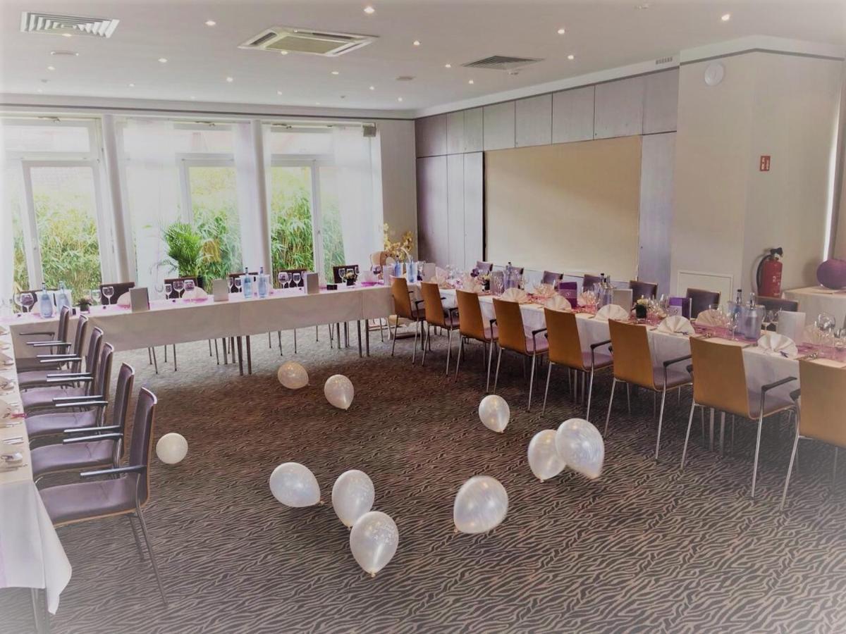 Hotel Ambiente Walldorf Валдорф Екстериор снимка