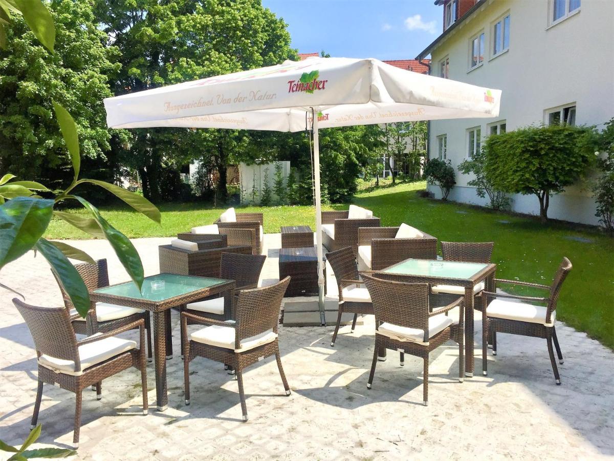 Hotel Ambiente Walldorf Валдорф Екстериор снимка