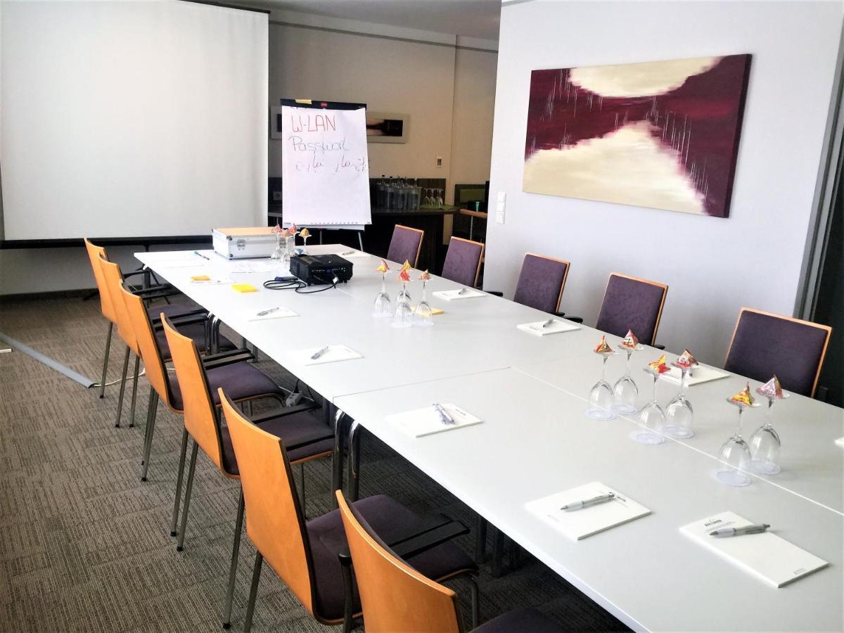 Hotel Ambiente Walldorf Валдорф Екстериор снимка