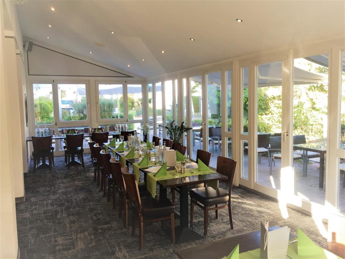 Hotel Ambiente Walldorf Валдорф Екстериор снимка