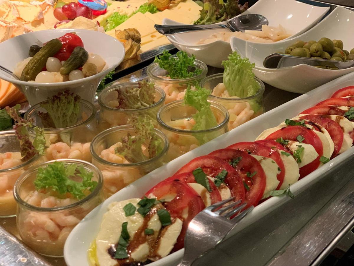 Hotel Ambiente Walldorf Валдорф Екстериор снимка