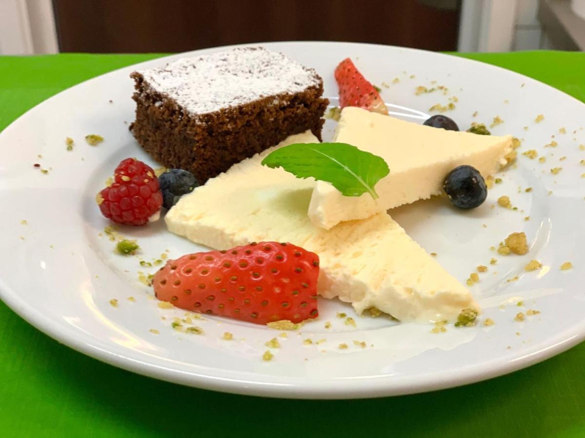 Hotel Ambiente Walldorf Валдорф Екстериор снимка